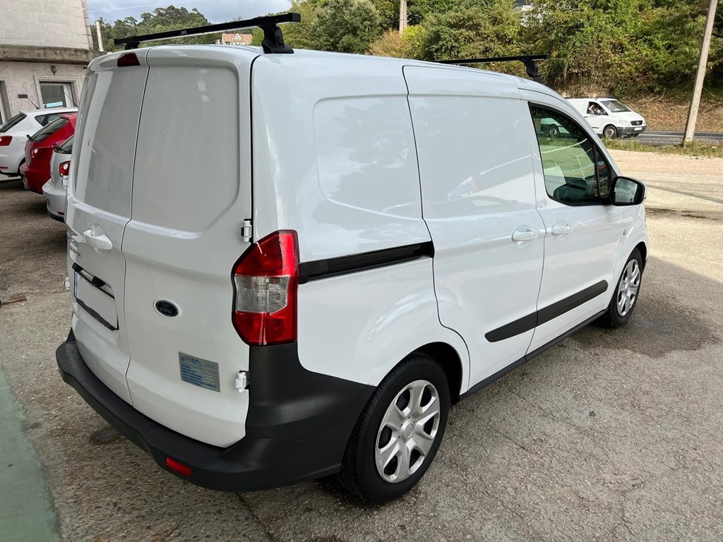 Foto 4 FORD-TRANSIT COURIER ISOTERMO IR