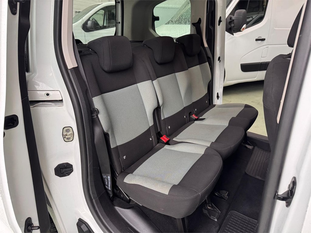 Foto 6 CITROEN-BERLINGO FEEL TALLA M COMBI 5