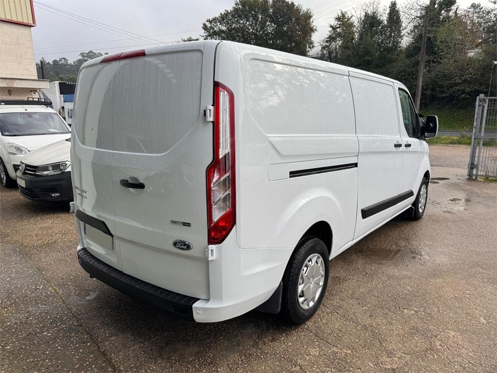 Foto 4 FORD-TRANSIT CUSTOM VAN HYBRID L2 9LKS