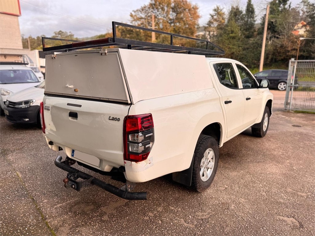 Foto 4 MITSUBISHI-L200  2.2 DI-D Double Cab M-PRO