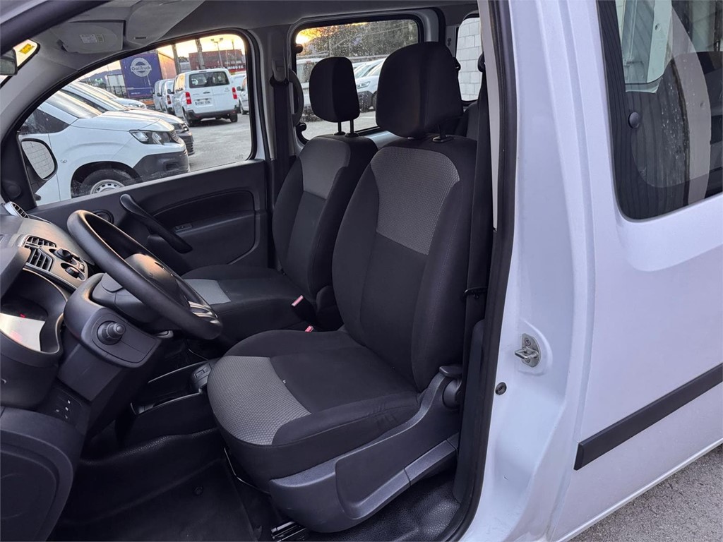 Foto 5 RENAULT-KANGOO COMBI 5 LGT