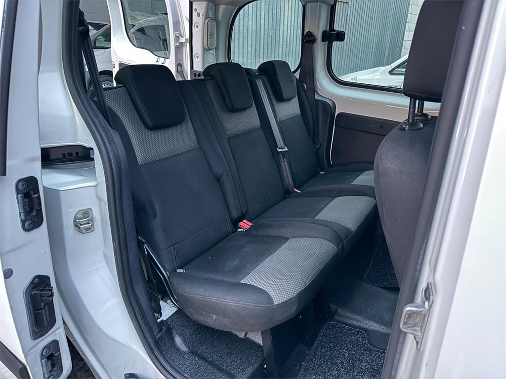 Foto 6 RENAULT-KANGOO COMBI 5 LGT