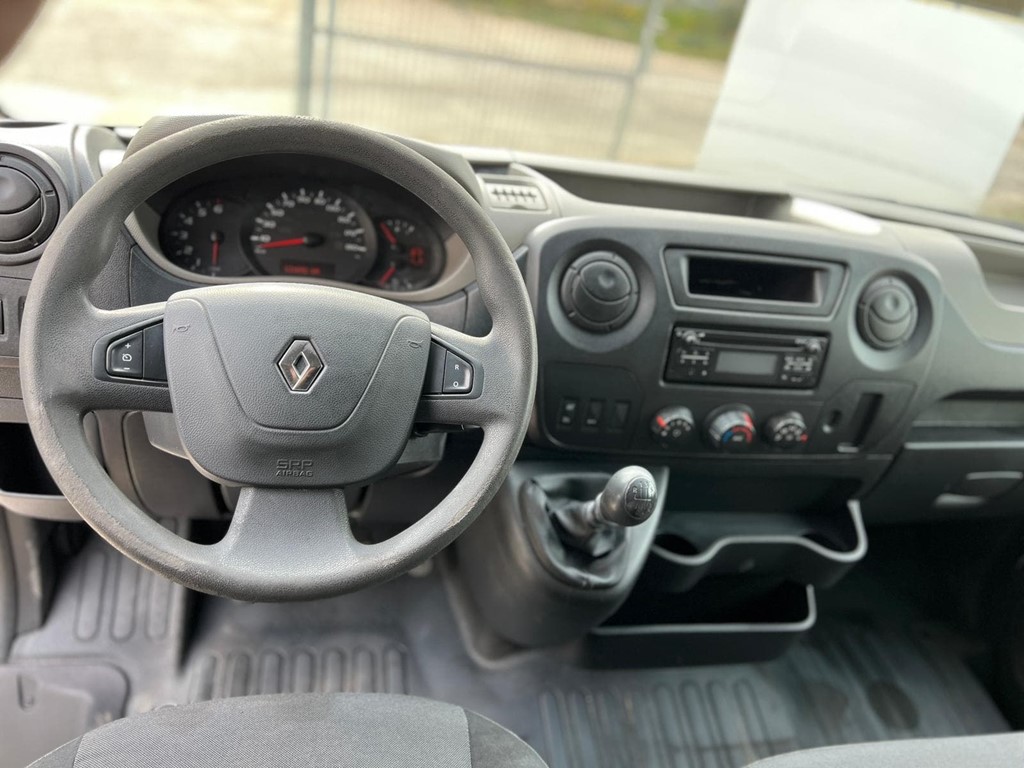 Foto 8 RENAULT-MASTER 35 L2H2 35 KGF