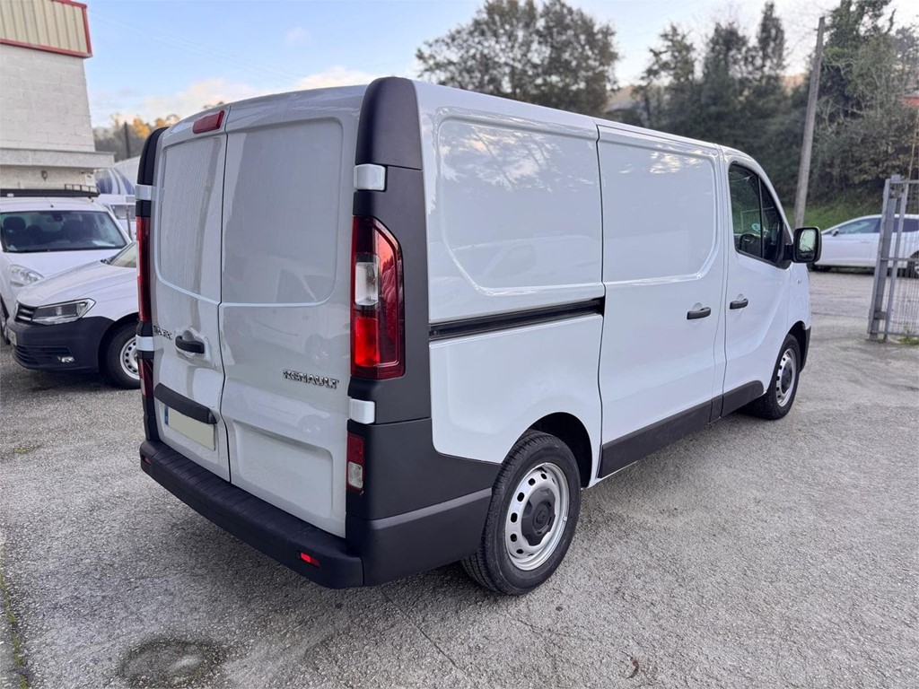 Foto 4 RENAULT-TRAFIC L1 H1 LPN