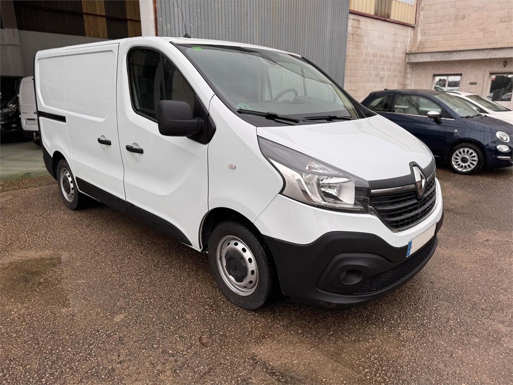 Foto 2 RENAULT-TRAFIC L1H1 40LPN