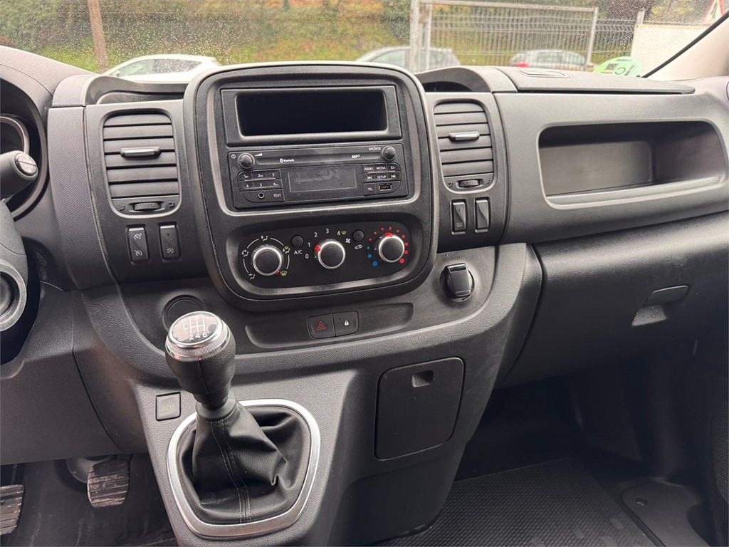 Foto 6 RENAULT-TRAFIC L1H1 40LPN