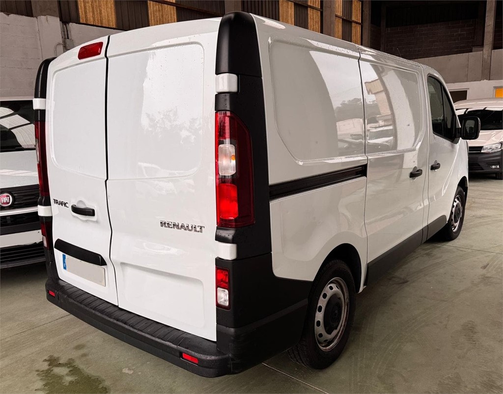 Foto 4 RENAULT-TRAFIC  L1H1 MBG