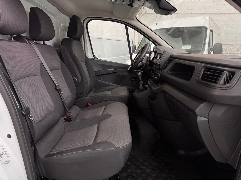 Foto 7 RENAULT-TRAFIC  L1H1 MBG