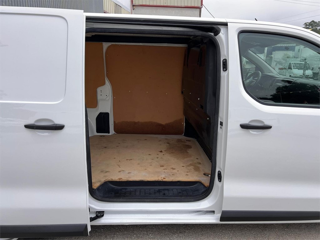 Foto 12 TOYOTA-PROACE PRO FURGON M 02LHJ